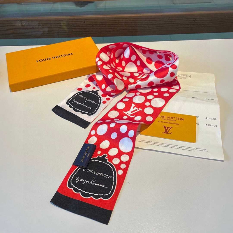 l**is V*t*n lv x yk infinity dots long silk red