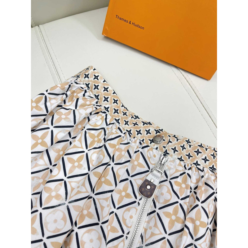 l**is V*t*n lv by the pool monogram flower tile midi skirt