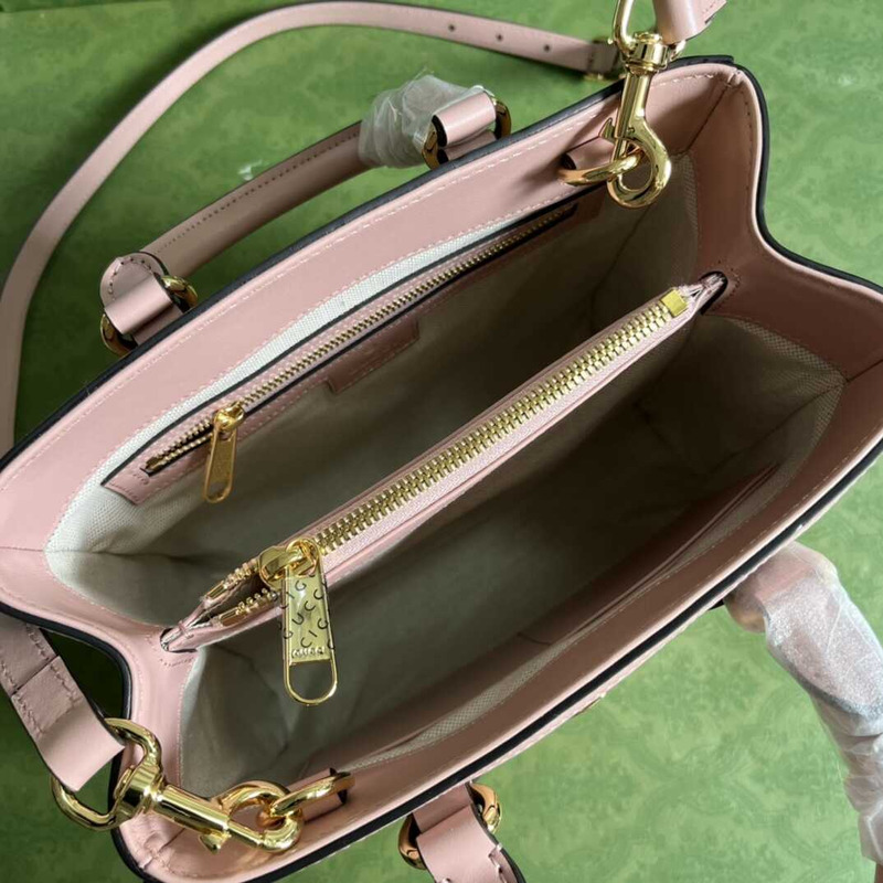 G*u*i gg quilted mini handle bag pink