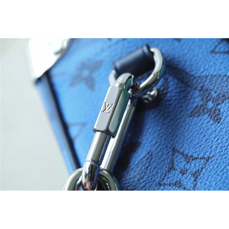 l**is V*t*n mini soft trunk abyss blue