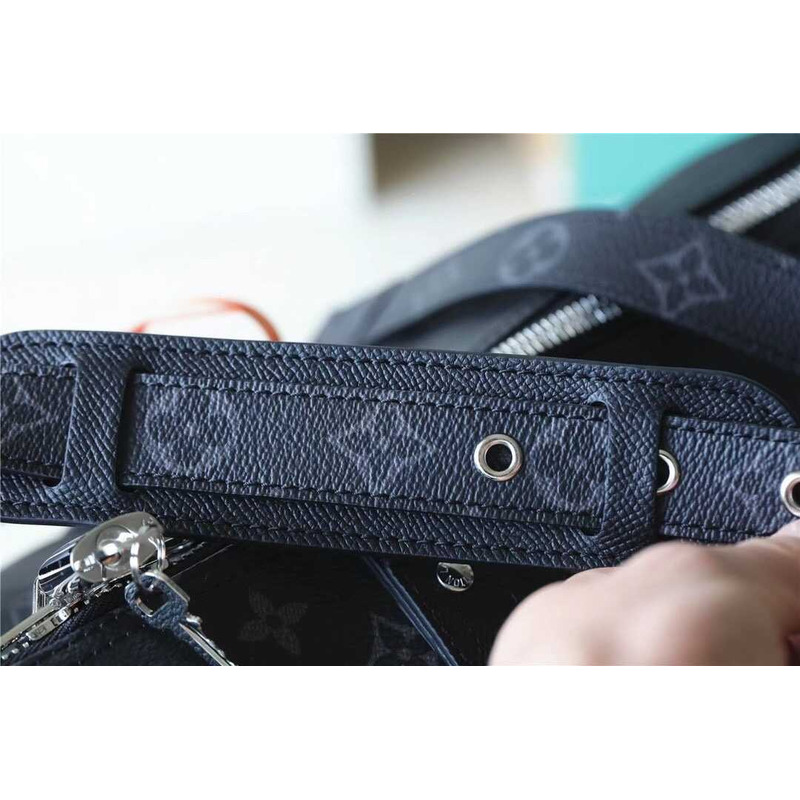 l**is V*t*n keepall bandoulière 50 black