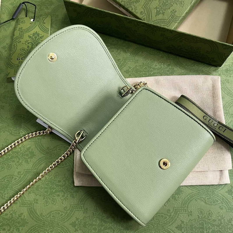 G*u*i  blondie medium wallet on chain green