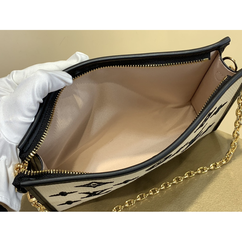 l**is V*t*n lv by the pool  toiletry pouch on chain