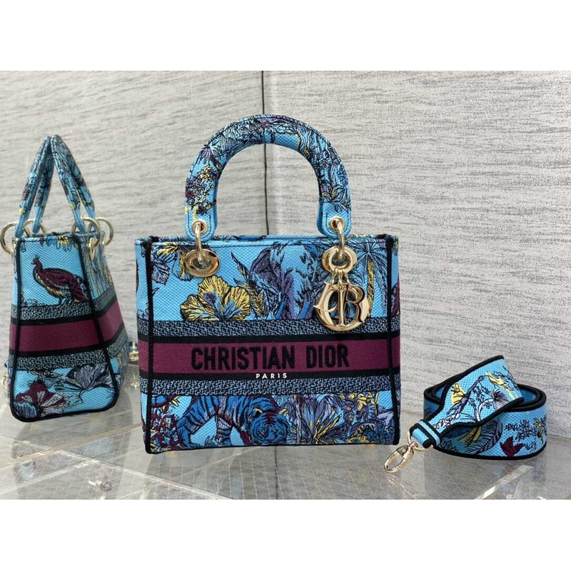 D*or medium lady d-lite bag celestial blue multicolor toile de jouy voyage embroidery