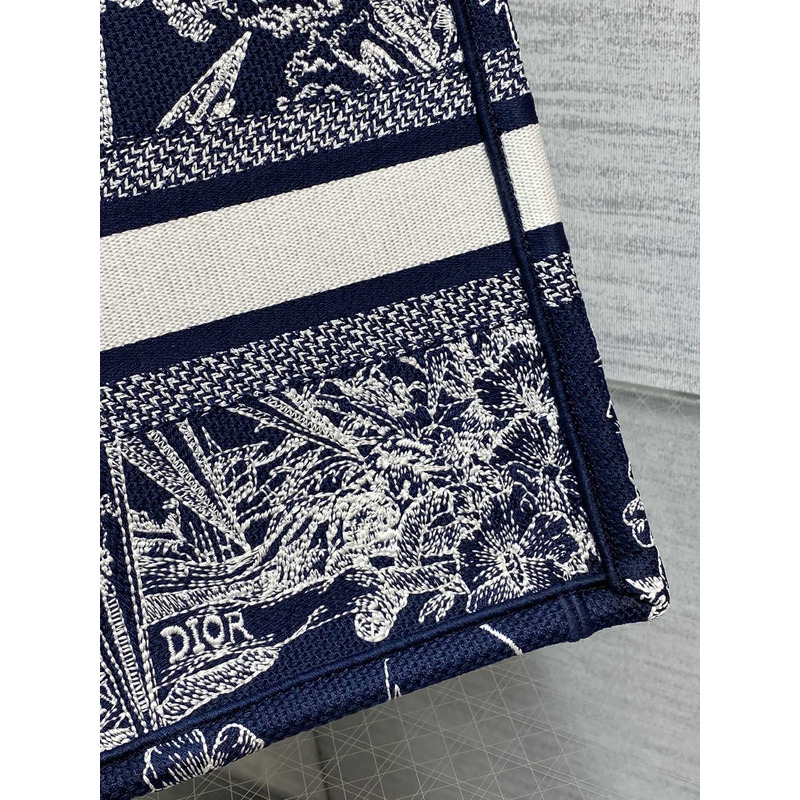 D*or small D*or book tote rêve d\