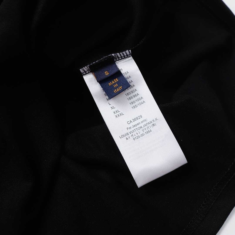 l**is V*t*n logo t-shirt black