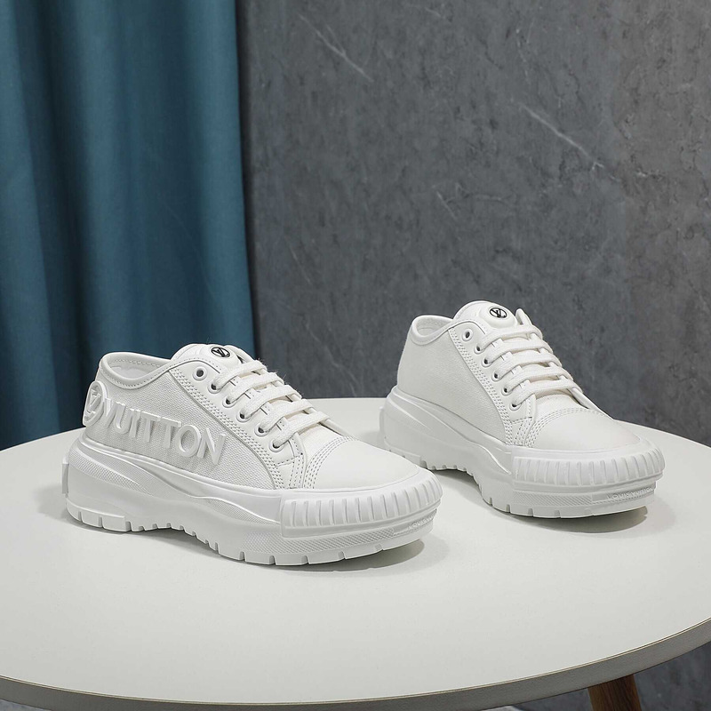 l**is V*t*n lv squad sneaker white