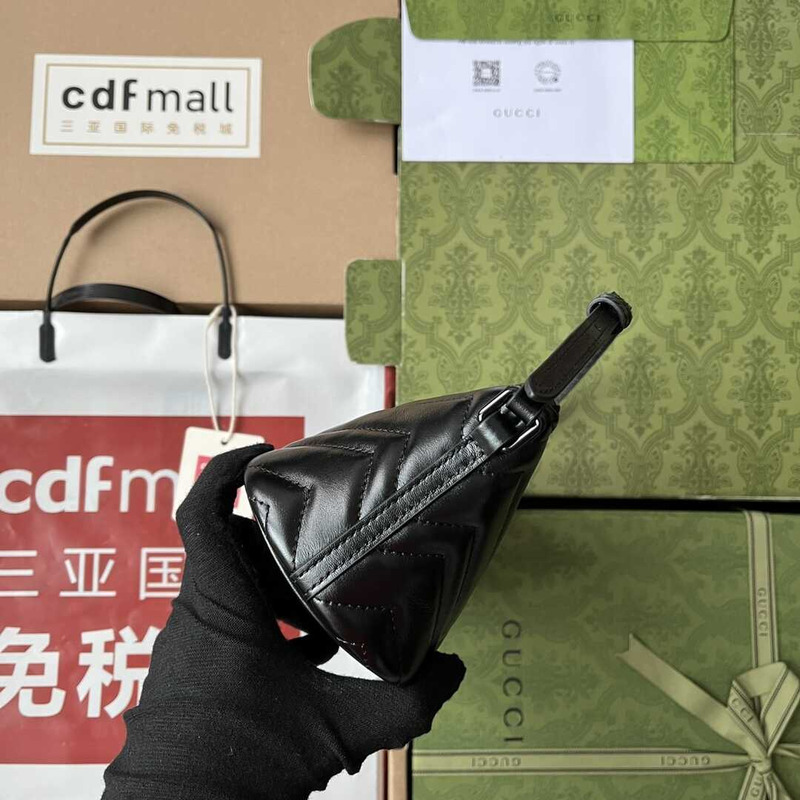 G*u*i  gg marmont s leather shoulder bag black