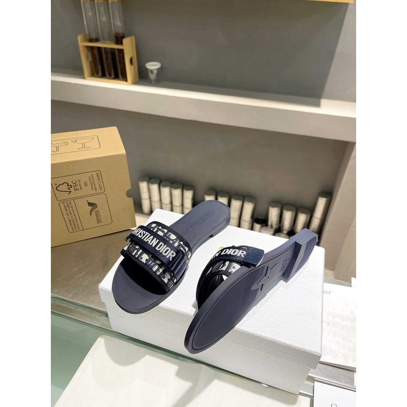 D*or evolution slides fabric with blue oblique