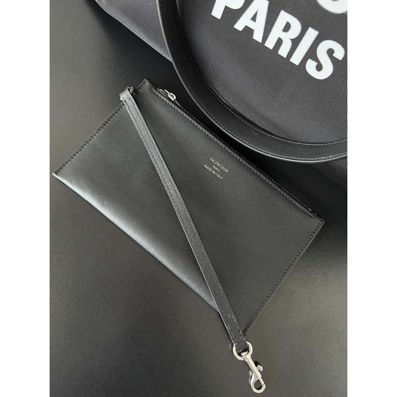 Ba*len*cia*ga duty free large mesh tote bag in white/black