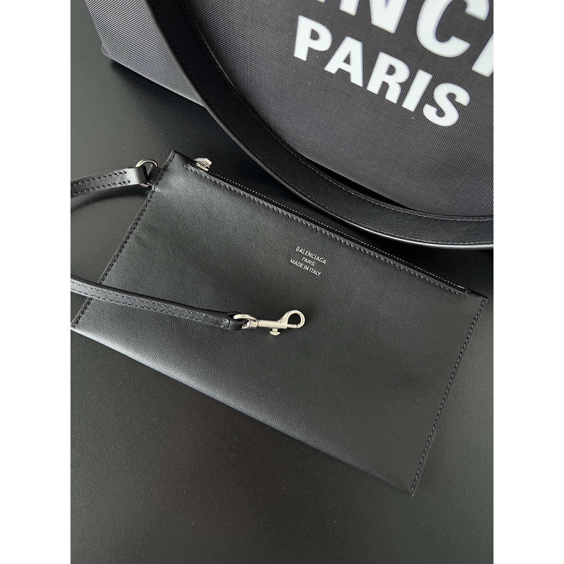 Ba*len*cia*ga duty free medium mesh tote bag in white/black