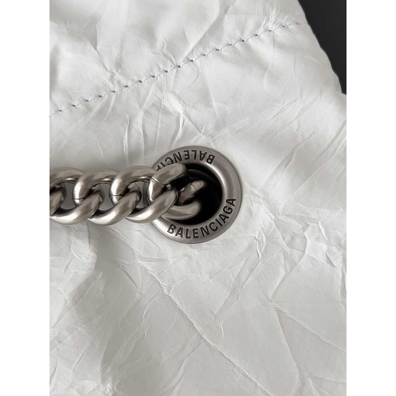 Ba*len*cia*ga small crush tote  white