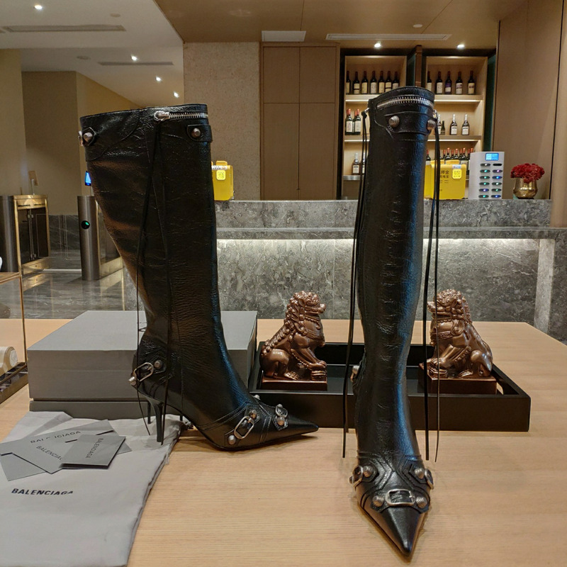 Ba*len*cia*ga cagole boot arena boot