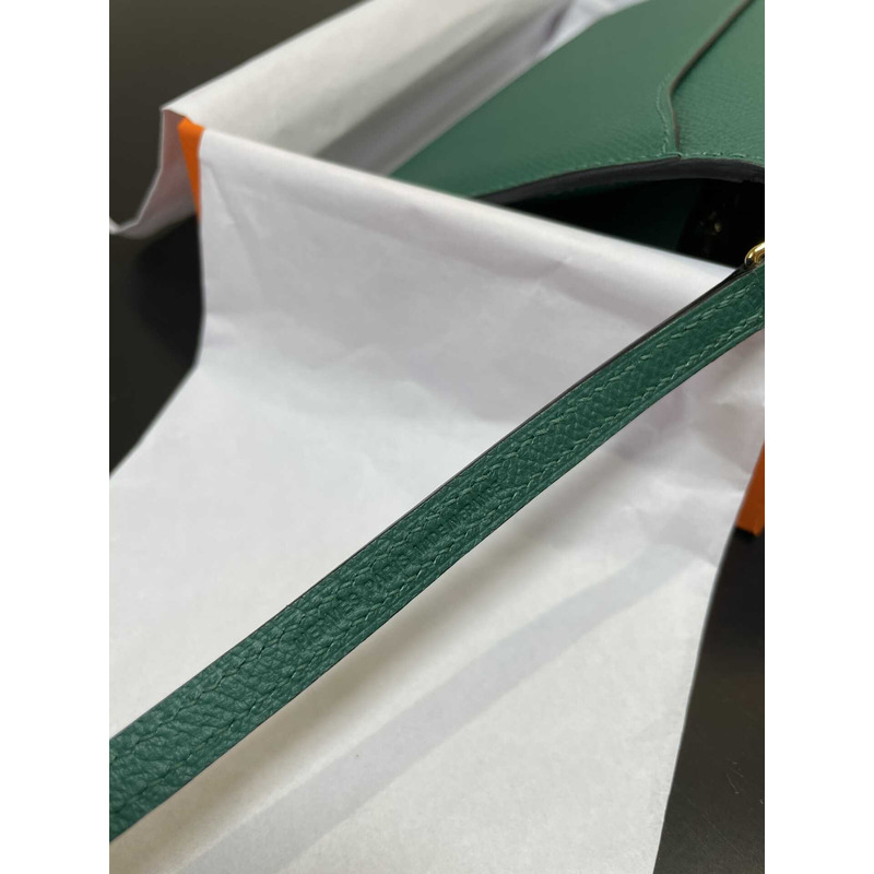 H**mes constance wallet to go gold hardware green