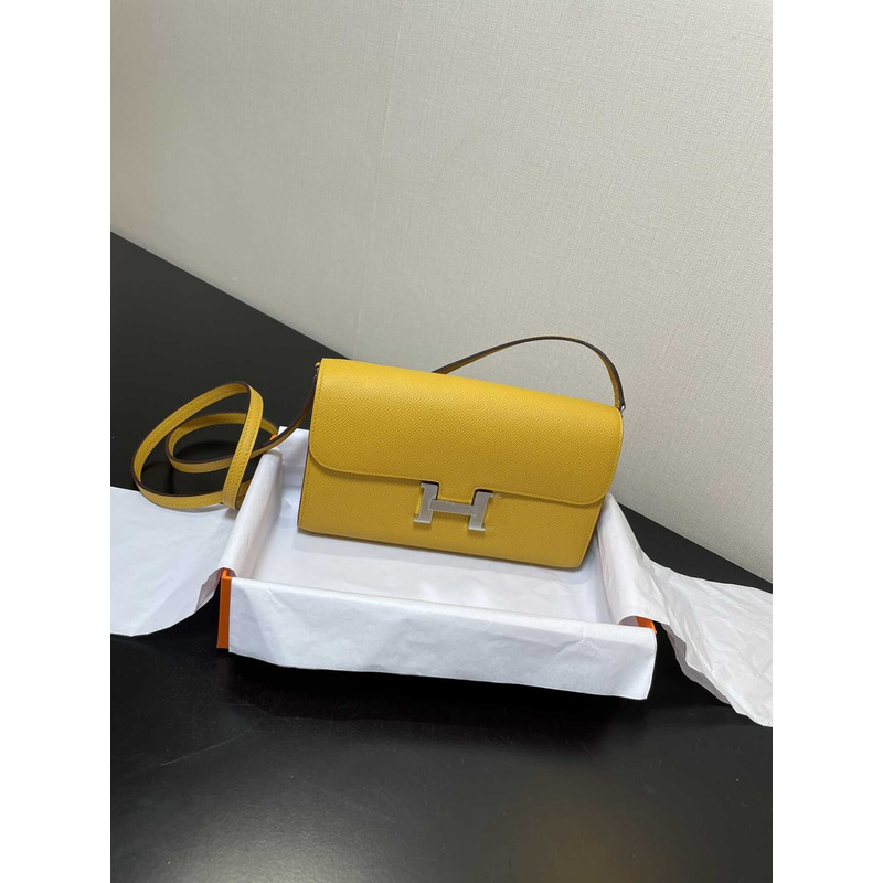 H**mes constance wallet to go silver hardware yellow