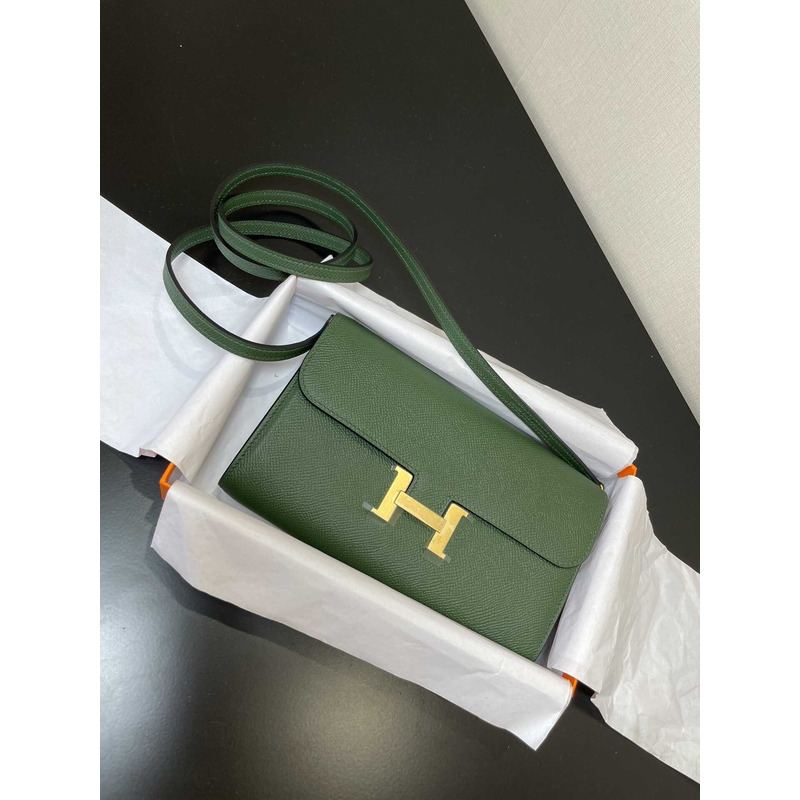 H**mes constance wallet to go gold hardware green