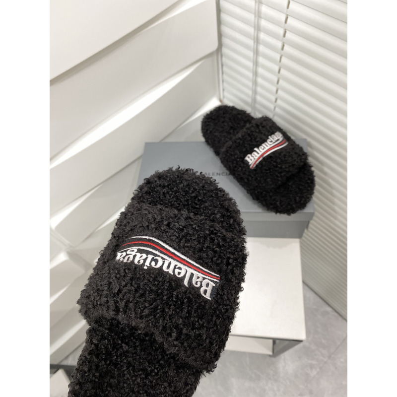 Ba*len*cia*ga logo-embroidered faux shearling slides black