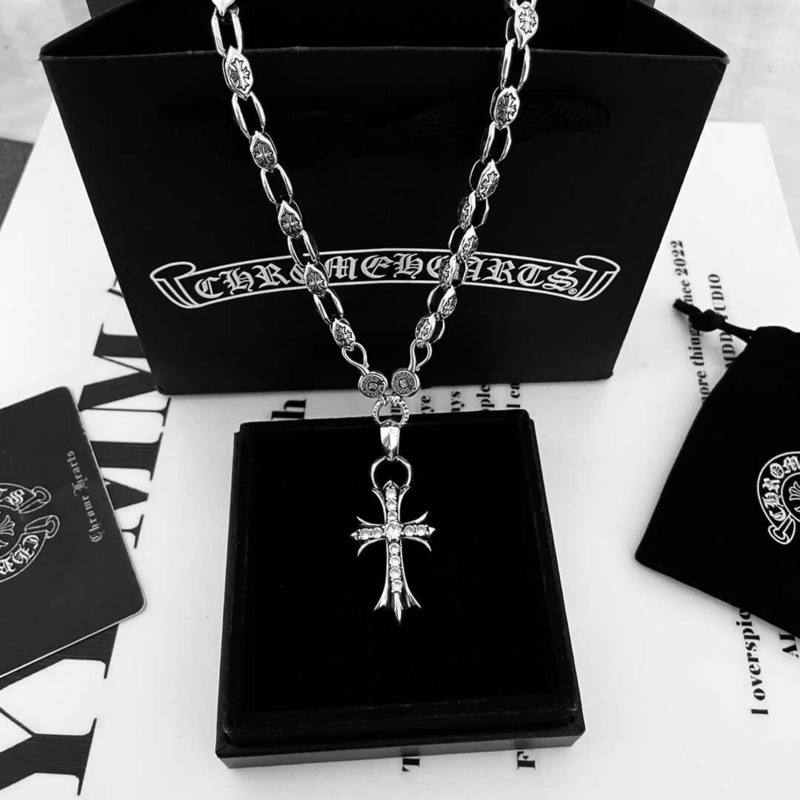 chrome hearts sterling silver Di*m*nd cross pendant