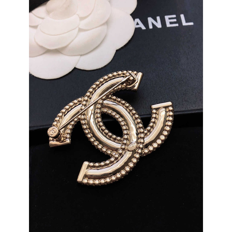 Ch*el cc crystal brooch