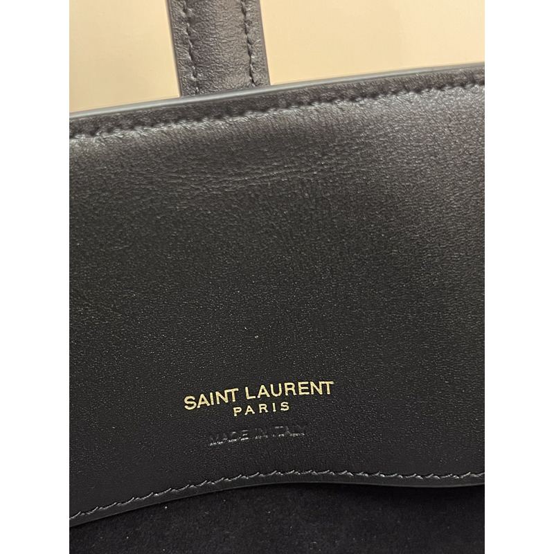 Saint Laurent Le 37 Leather Bucket Bag Black