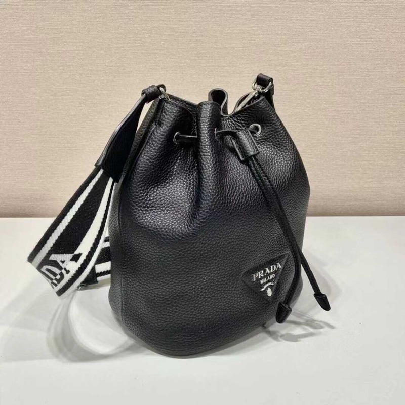 Pra*a leather bucket bag black