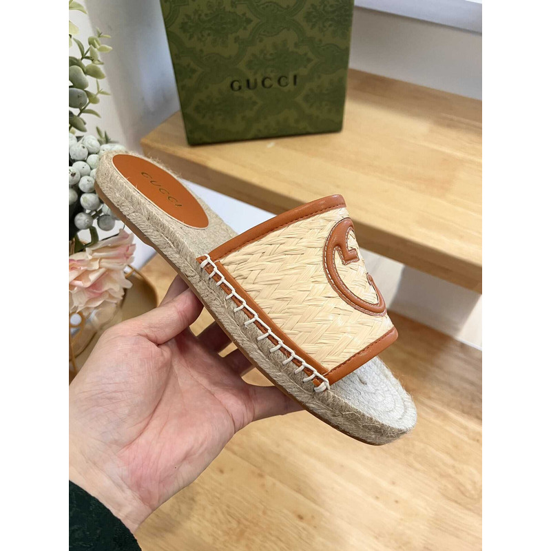 G*u*i pilar gg matelasse espadrille slide sandal beige