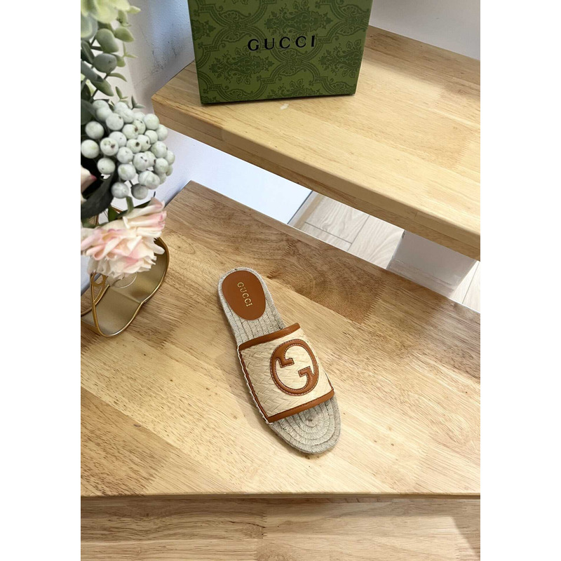 G*u*i pilar gg matelasse espadrille slide sandal beige