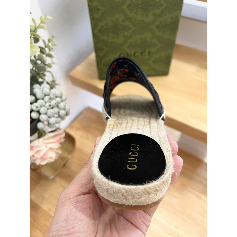 G*u*i pilar gg matelasse espadrille slide sandal black