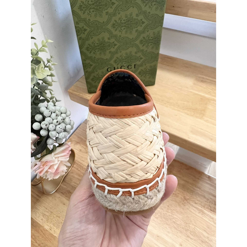 G*u*i interlocking g espadrilles beige and brown