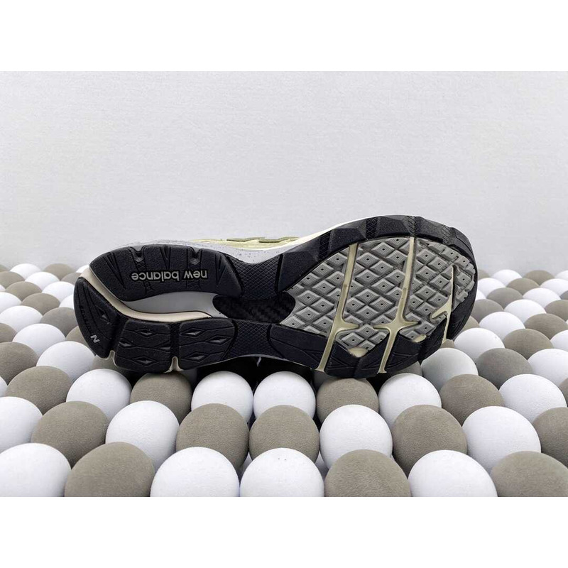 New Balance 990v3 Patta Keep Your Family Close (TD)