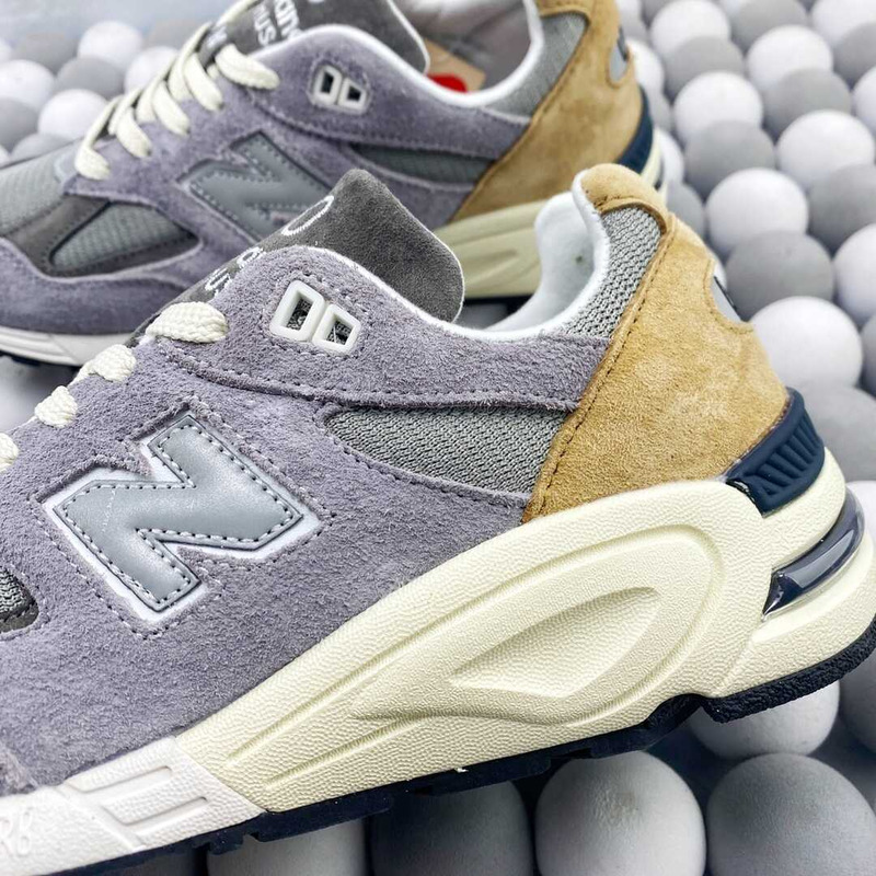 New Balance X Teddy Santis  990v2 Made In USA \