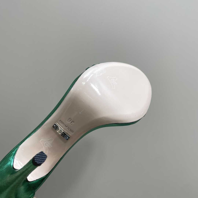 G*u*i stiletto heels green