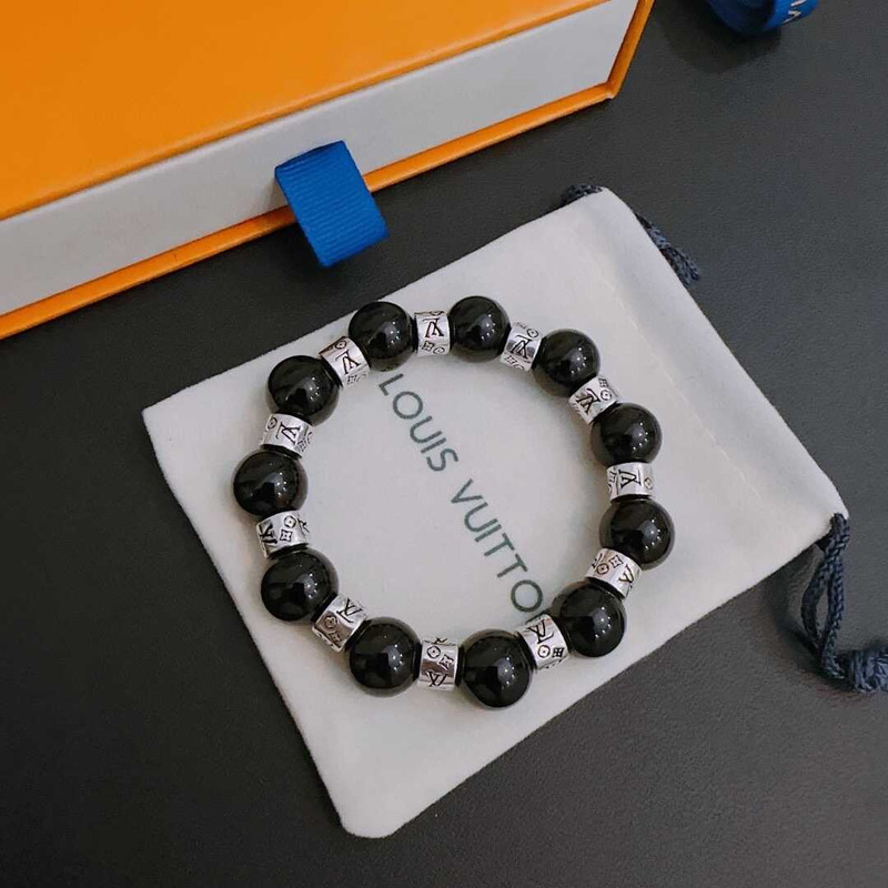 l**is V*t*n beads bracelet black/silver