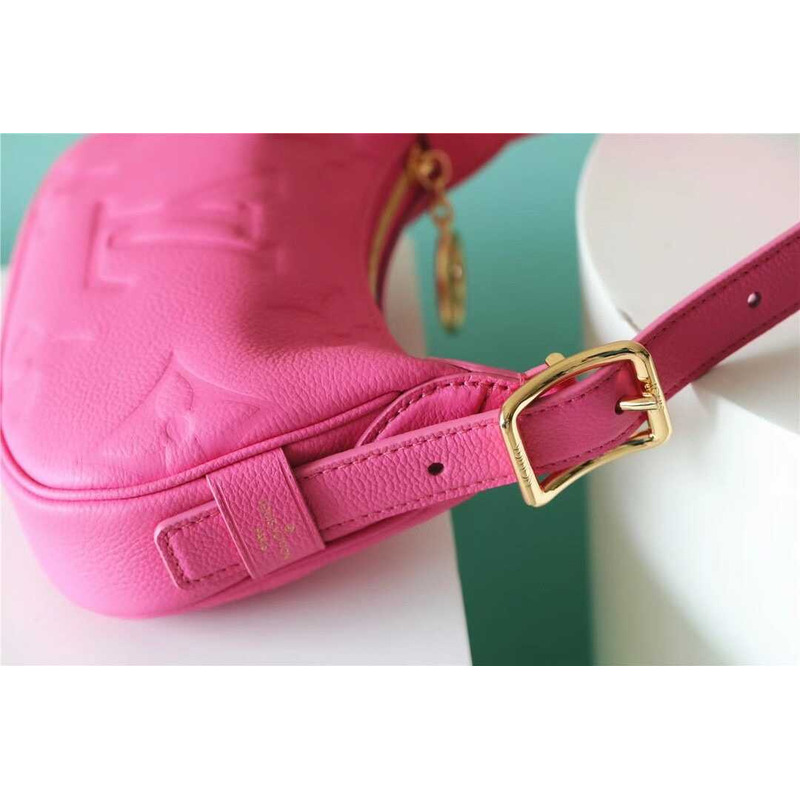 l**is V*t*n mini moon rose lollipop