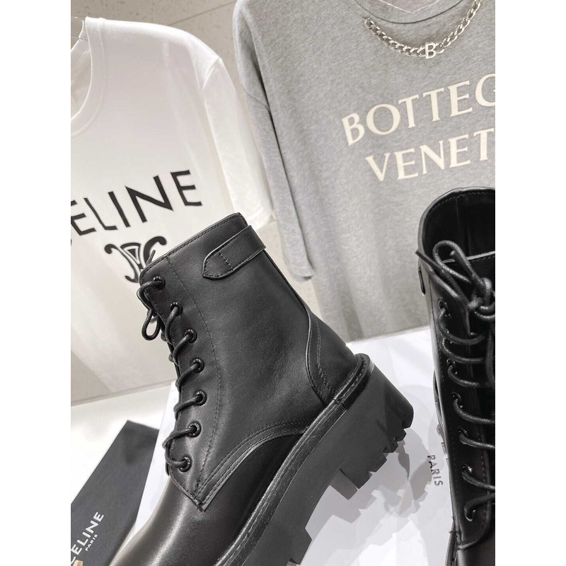 Ce**e platform plain toe round toe rubber sole lace-up glossy black