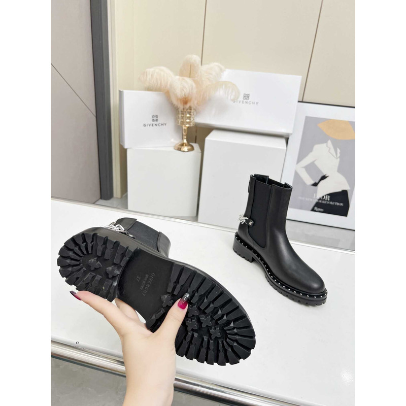 Givenchy Chelsea Chain Boots Black