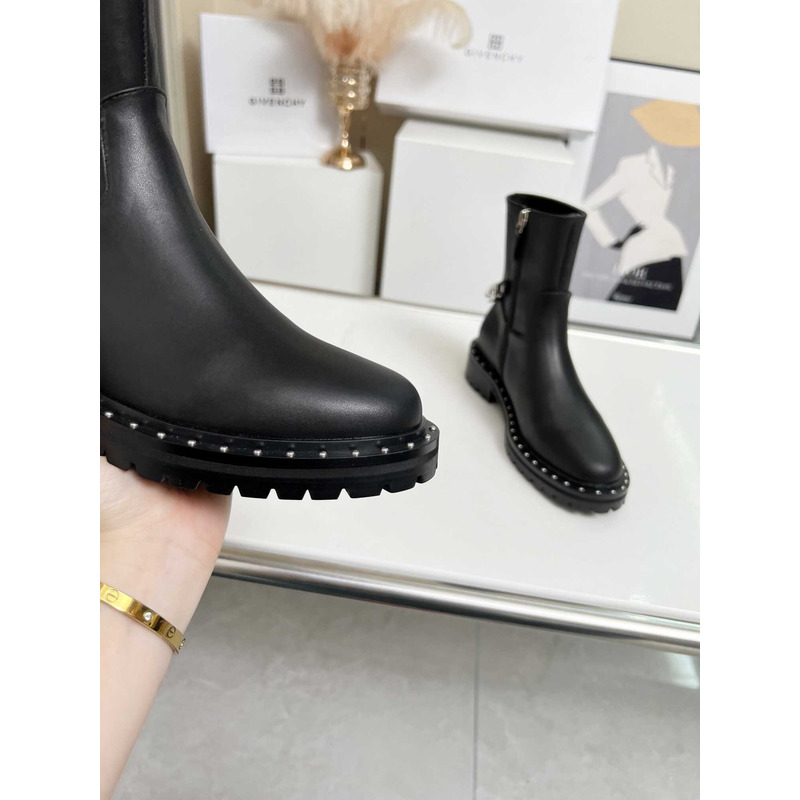 Givenchy Chain Boots  Black