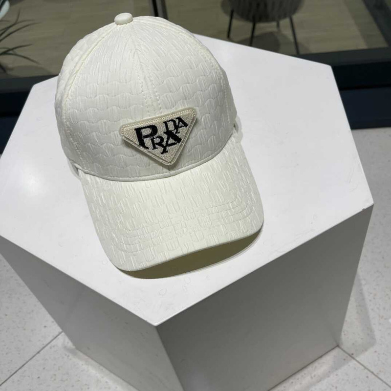 Pra*a baseball cap with logo white