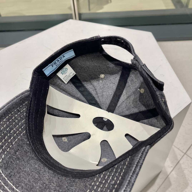 Pra*a denim baseball cap washed black