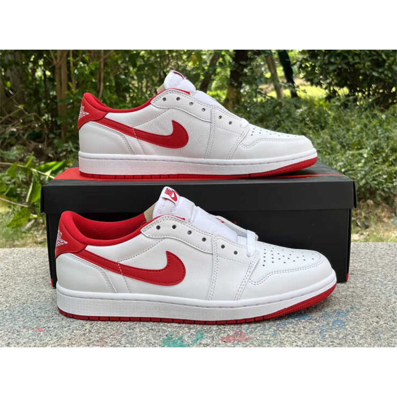Air Jordan 1 Low OG “University Red”