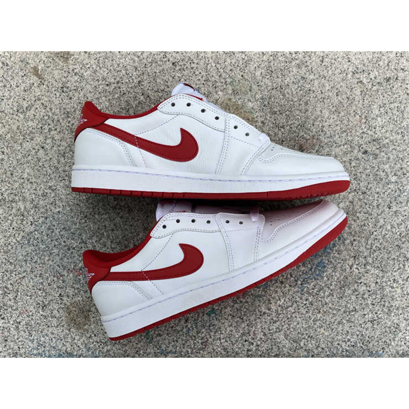 Air Jordan 1 Low OG “University Red”