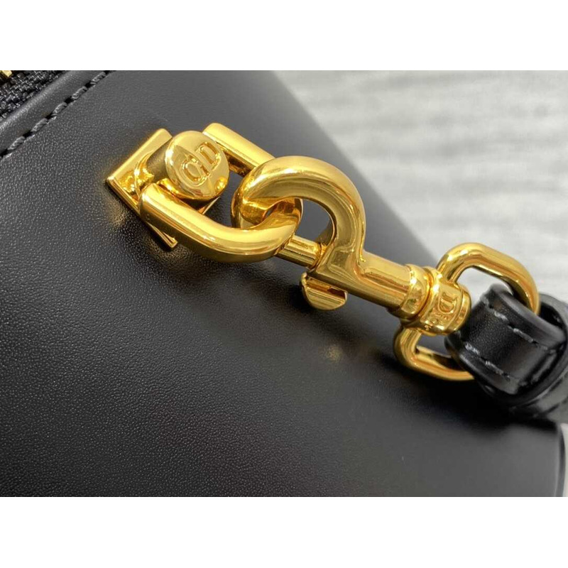 D*or signature vanity cosmetic case black small