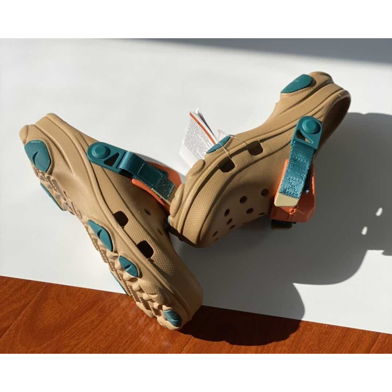 Cr*0*s classic all terrain sandals brown