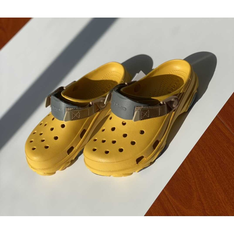 Cr*0*s classic all terrain sandals yellow