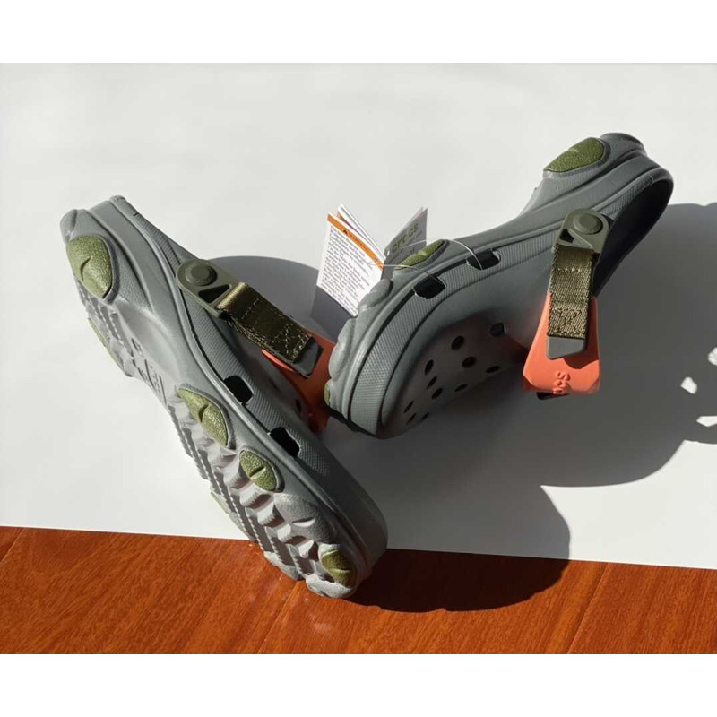 Cr*0*s classic all terrain sandals gray