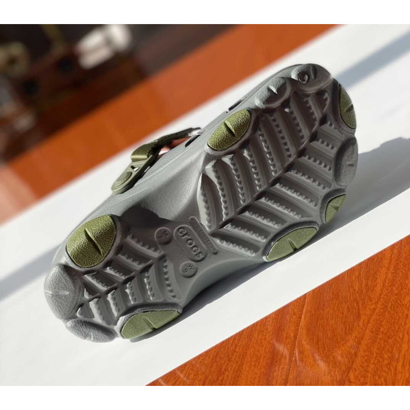 Cr*0*s classic all terrain sandals gray