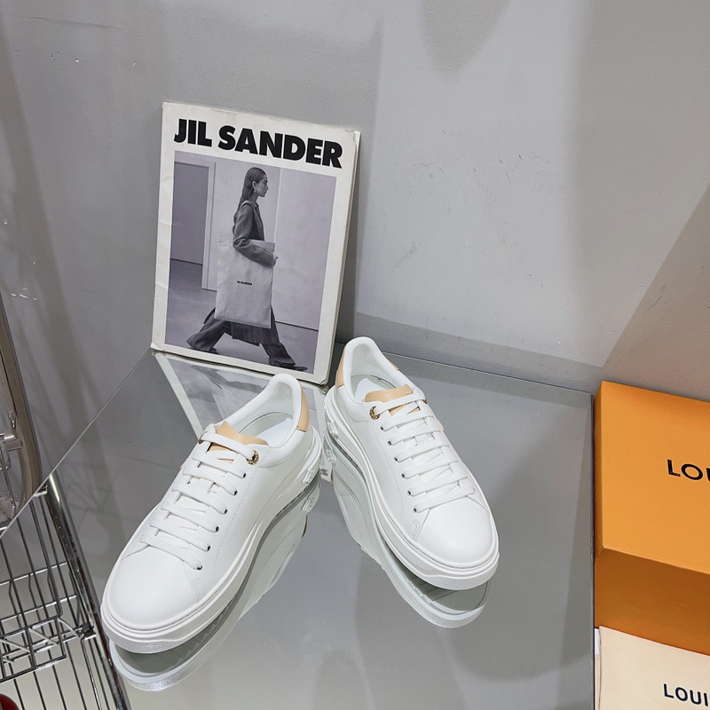 l**is V*t*n time out sneakers white