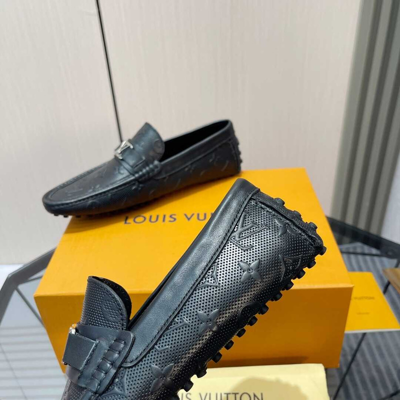 l**is V*t*n hockenheim moccasin loafer black