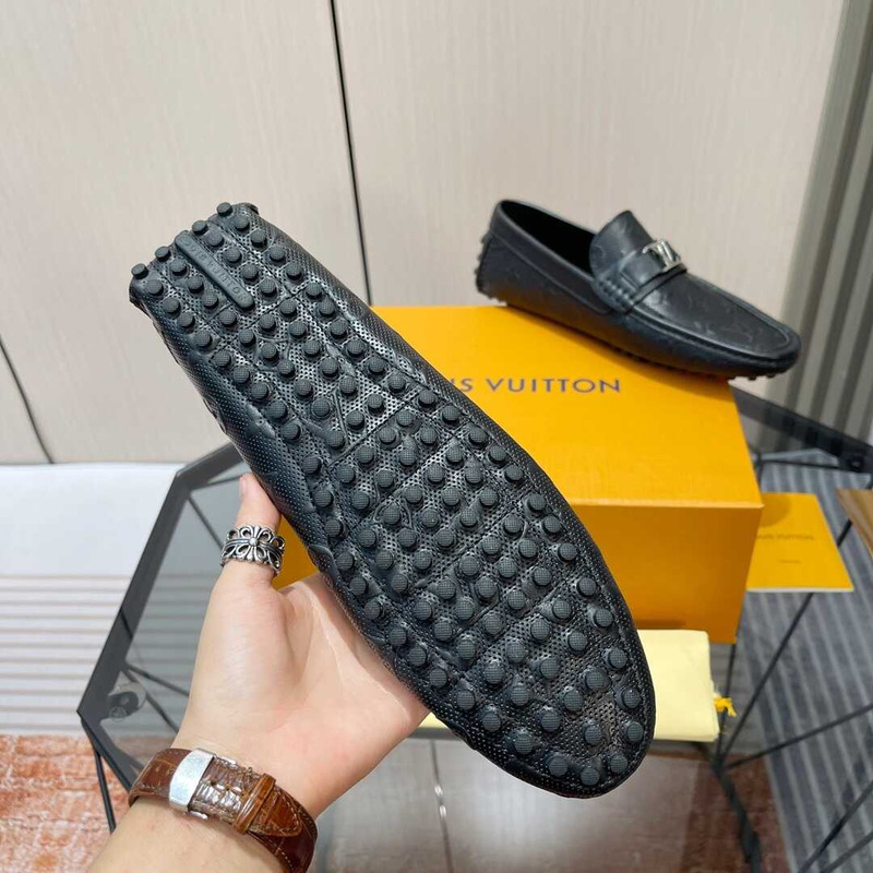 l**is V*t*n hockenheim moccasin loafer black