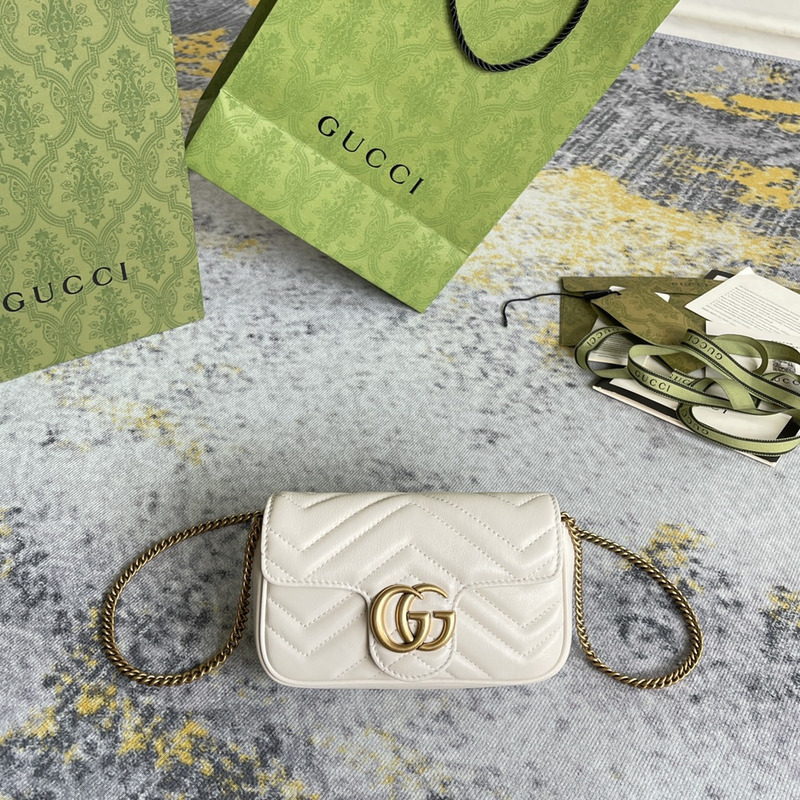 g*u*i gg marmont matelasse S*per mini bag white